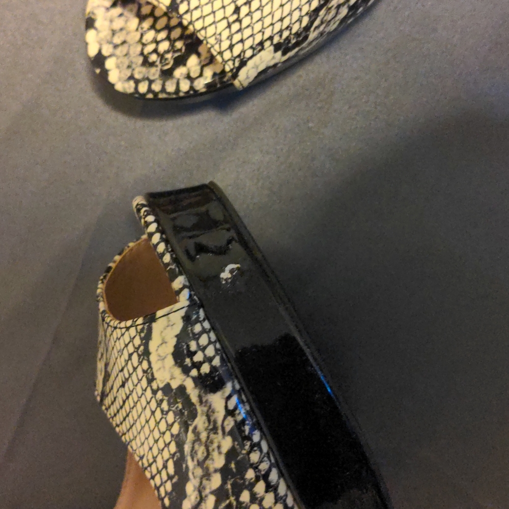 Shoes - Picture 3 of 6